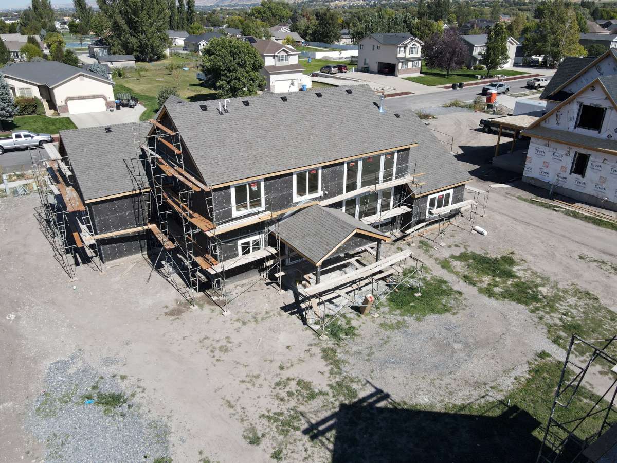 Image of ACTIVELY FOR SALE Hamilton with ADU/Garage