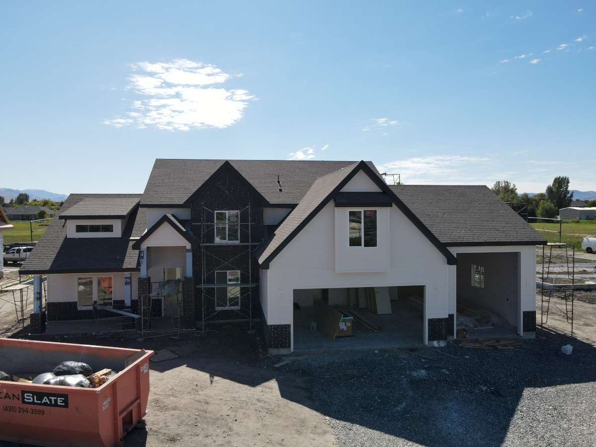 Main image of ACTIVELY FOR SALE Hamilton with ADU/Garage, built by Red Clover Homes