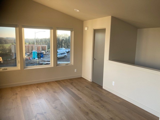 Image of ADU-Garage - 0 Bed, 1 Bath, 1 Car - 400 sq.ft
