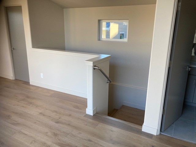 Image of ADU-Garage - 0 Bed, 1 Bath, 1 Car - 400 sq.ft